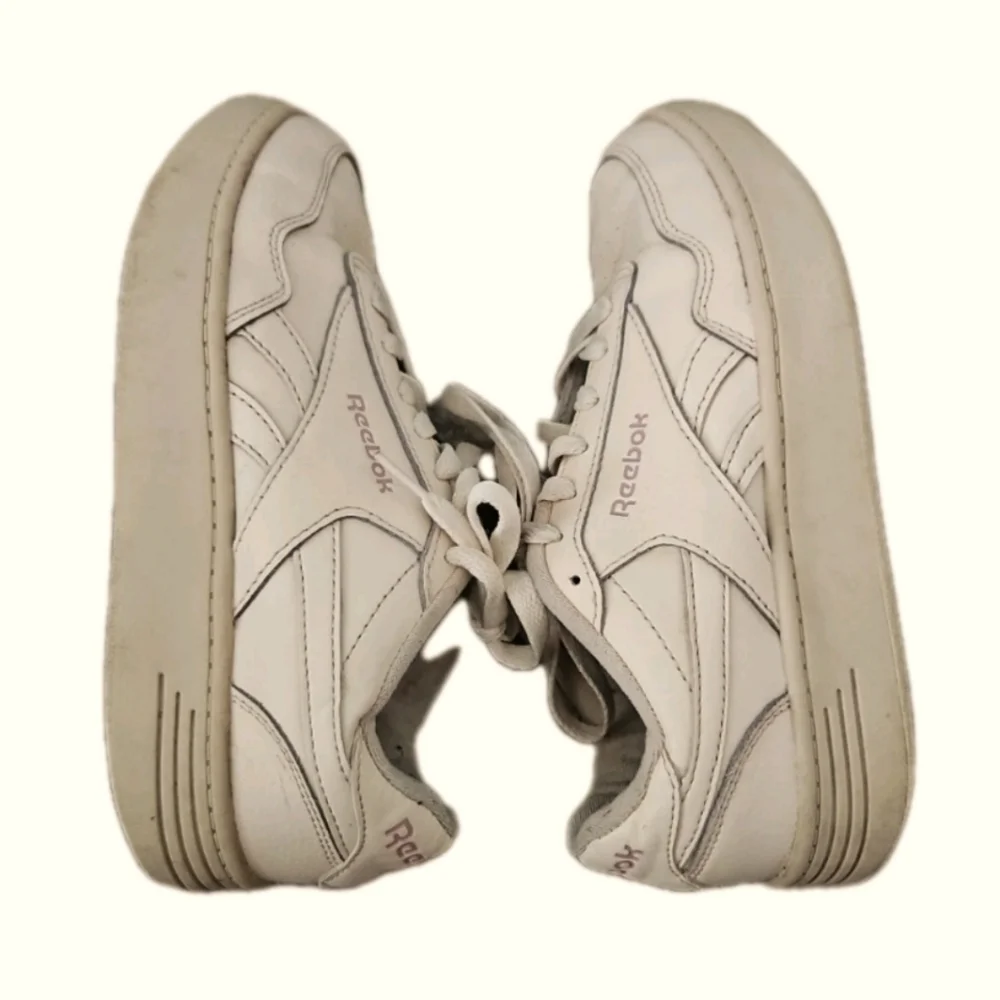 Reebok Womens Court Advance Cream Retro Casual Athletic Shoes 7.5